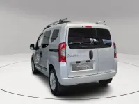 Usado Fiat Qubo Lounge 80 CV (58 kW) 2019 Gris / plata Monovolumen