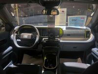 Nuevo Fiat Grande Panda Icon 110 CV (80 kW) 2025 Amarillo Utilitario