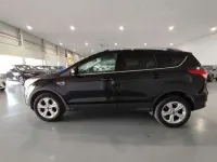 Usado Ford Kuga Trend 120 CV (88 kW) 2015 Negro SUV