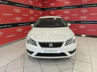 Usado Seat Leon Style 130 CV (95 kW) 2018 Blanco Familiar