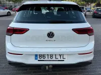 Usado VW Golf VIII 115 CV (84 kW) 2022 Gris / plata Berlina