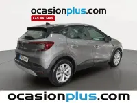 Usado Renault Captur Evolution 140 CV (102 kW) 2023 Gris / plata SUV