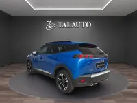 Usado Peugeot 2008 Allure 130 CV (95 kW) 2022 Azul SUV