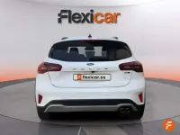 Usado Ford Focus Active 156 CV (114 kW) 2022 Blanco Berlina