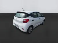 Usado Hyundai i10 67 CV (49 kW) 2023 Blanco Utilitario