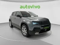 Usado Jeep Avenger Altitude 100 CV (73 kW) 2024 Gris / plata SUV