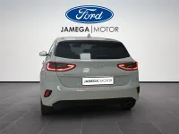 Usado Kia Ceed 120 CV (88 kW) 2022 Blanco Utilitario