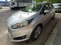 Usado Ford Fiesta Trend 82 CV (60 kW) 2013 Gris Berlina