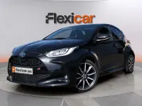 Usado Toyota Yaris Hybrid Sport 130 CV (95 kW) 2025 Negro Berlina