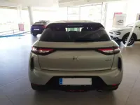 Usado DS Automobiles DS3 Crossback Connected Chic 102 CV (75 kW) 2020 Pintura chrystal pearl SUV