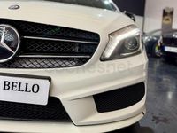 Usado Mercedes A200 AMG line 136 CV (100 kW) 2013 Blanco Berlina