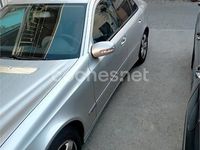 Usado Mercedes E270 Elegance 170 CV (125 kW) 2003 Gris / plata Berlina
