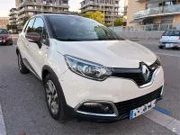 Usado Renault Captur Intens 90 CV (66 kW) 2016 Beige SUV