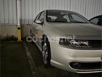 Usado Seat Leon Sport 105 CV (77 kW) 2002 Beige Utilitario