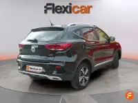 Usado MG ZS Comfort 111 CV (81 kW) 2022 Verde SUV