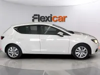 Usado Seat Leon Reference 115 CV (84 kW) 2019 Blanco Berlina