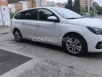 Usado Peugeot 308 130 CV (95 kW) 2021 Blanco Familiar