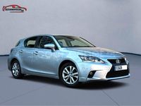 Usado Lexus CT200h Executive Line 136 CV (100 kW) 2014 Gris / plata Berlina