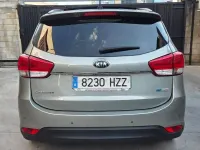 Usado Kia Carens 136 CV (100 kW) 2014 Beige Monovolumen