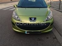 Usado Peugeot 207 75 CV (55 kW) 2007 Verde Berlina