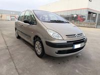 Usado Citroën Xsara Picasso 90 CV (66 kW) 2005 Beige Monovolumen