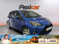 Usado Toyota Yaris Hybrid Business Edition 116 CV (85 kW) 2020 Azul Berlina