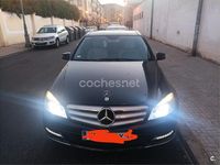 Usado Mercedes C220 Avantgarde 170 CV (125 kW) 2010 Azul Berlina