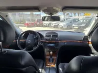 Usado Mercedes E320 Elegance 224 CV (164 kW) 2008 Plateado Berlina