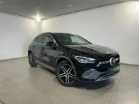 Käytetty Mercedes GLA180 136 HP (100 kW) 2022 Musta Katumaasturi
