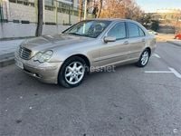 Usado Mercedes C270 Elegance 170 CV (125 kW) 2002 Beige Berlina