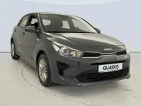 Usado Kia Rio 84 CV (61 kW) 2022 Gris