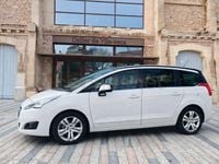 Usado Peugeot 5008 Allure 130 CV (95 kW) 2016 Blanco Monovolumen