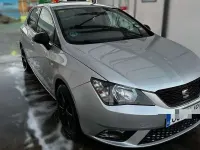 Usado Seat Ibiza ST CONNECT 90 CV (66 kW) 2016 Gris Familiar