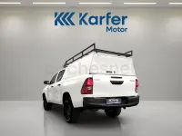 Usado Toyota HiLux 150 CV (110 kW) 2020 Blanco Pickup/Camioneta