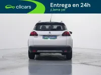 Usado Peugeot 2008 Allure 110 CV (80 kW) 2018 Blanco SUV