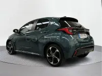 Usado Toyota Yaris Hybrid Style 116 CV (85 kW) 2025 Verde Berlina