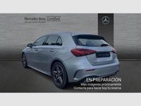 Usado Mercedes A180 136 CV (100 kW) 2025 Gris / plateado Berlina