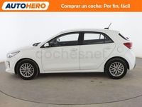 Usado Kia Rio 84 CV (61 kW) 2018 Blanco Berlina