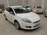 Usado Fiat Bravo Dynamic 120 CV (88 kW) 2010 Blanco Utilitario