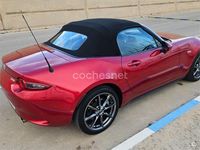 Usado Mazda MX5 Inclusive 160 CV (117 kW) 2017 Rojo Descapotable