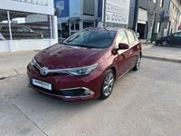 Usado Toyota Auris Hybrid 136 CV (100 kW) 2017 Granate Berlina