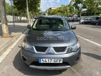 Usado Mitsubishi Outlander 140 CV (102 kW) 2008 Gris / plata SUV