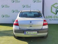 Usado Renault Mégane II Dynamique 115 CV (84 kW) 2004 Gris Berlina