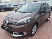 Usado Renault Scenic E-Tech LIMITED 131 CV (96 kW) 2015 Marrón Monovolumen