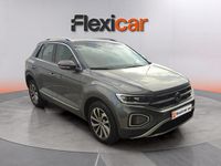 Usado VW T-Roc Life 110 CV (80 kW) 2023 Negro SUV