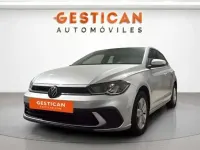 Usado VW Polo 95 CV (69 kW) 2022 Gris Utilitario