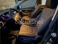 Usado Hyundai i30 110 CV (80 kW) 2016 Gris / plata Berlina