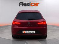 Usado Seat Leon FR 125 CV (91 kW) 2018 Rojo Berlina