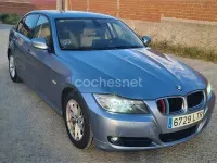 Usado BMW 318 Comfort Edition 143 CV (105 kW) 2013 Gris / plata Berlina
