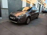 Usado Renault Clio Dynamique 90 CV (66 kW) 2012 Blanco Utilitario